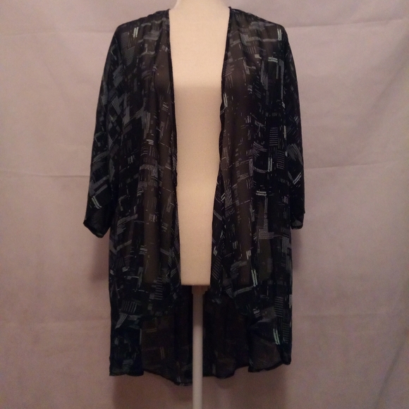 Lularoe "Lindsay" Kimono Small - Picture 3 of 8
